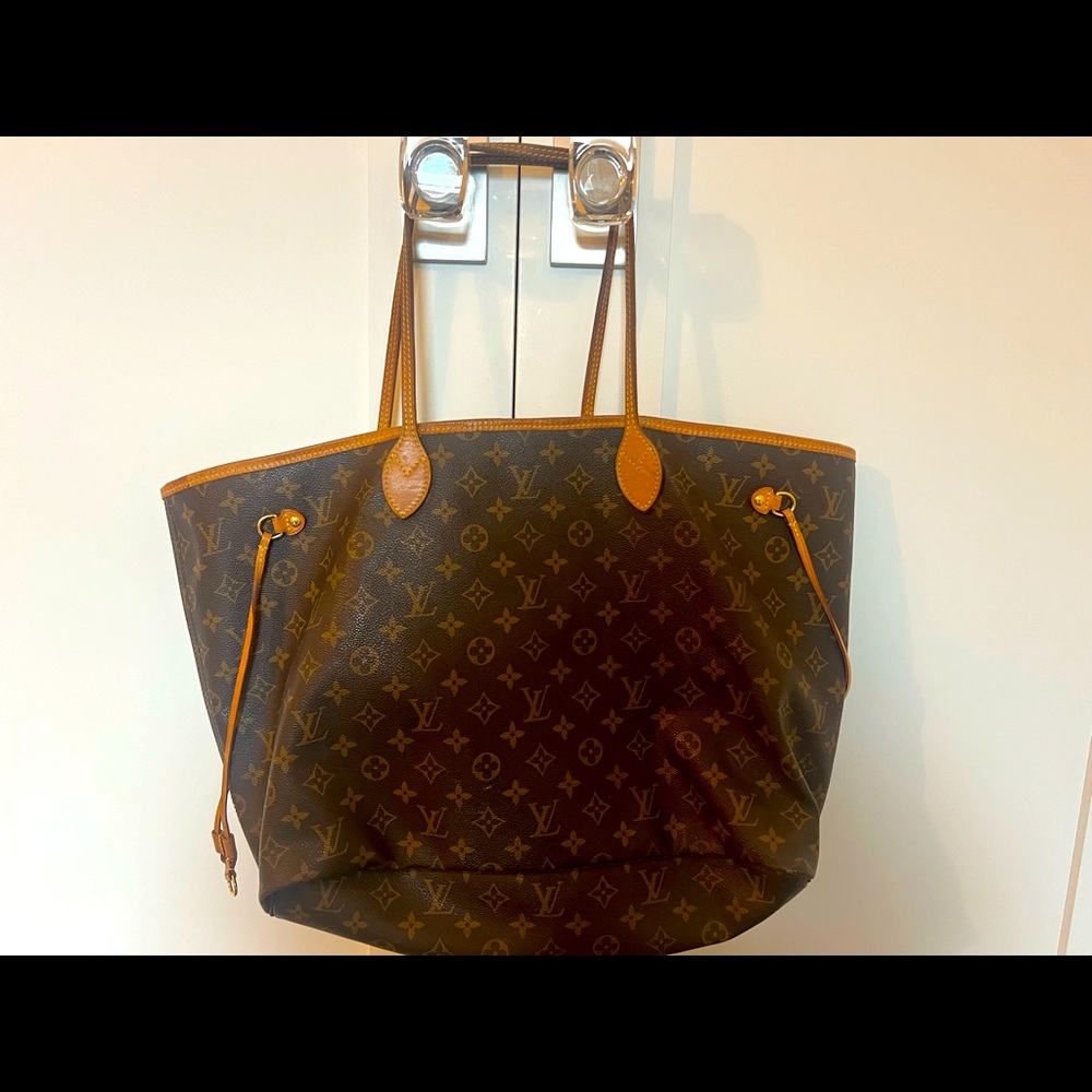 Louis Vuitton NEVERFULL LEATHER TOTE